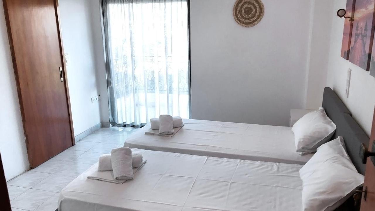 Artemis And Fillo Apartment Лутра Едипсу Екстериор снимка